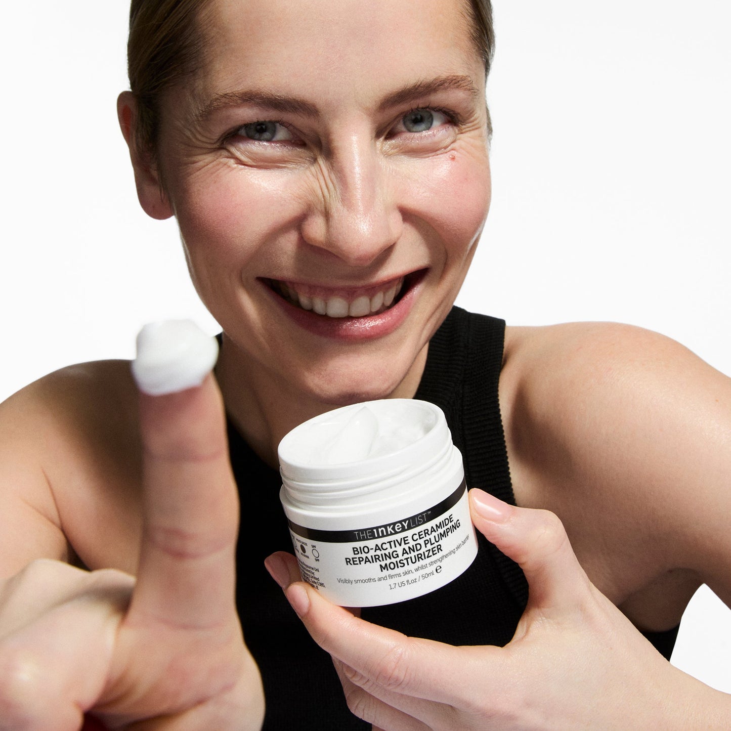 bio-active-ceramide-moisturizer-z8 Bio-Active_Model_2000x2000_7b381857-d412-4a9c-beec-0c29b7cc157b.jpg